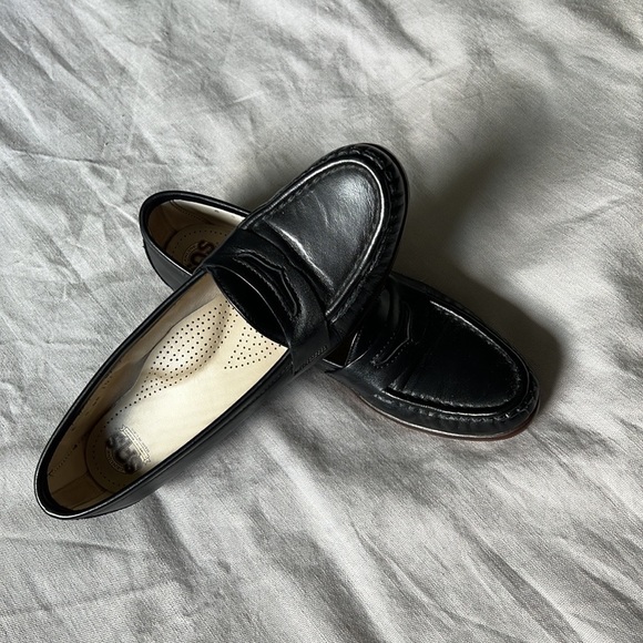SAS Black Leather Loafer Size 8 NARROW (S) - Picture 4 of 9